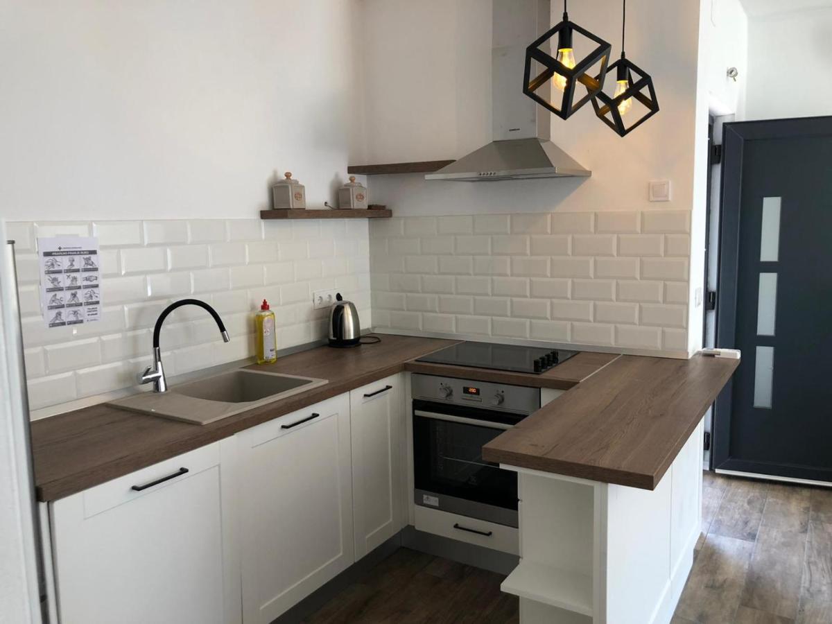 Apartments Martina Tisno Dış mekan fotoğraf