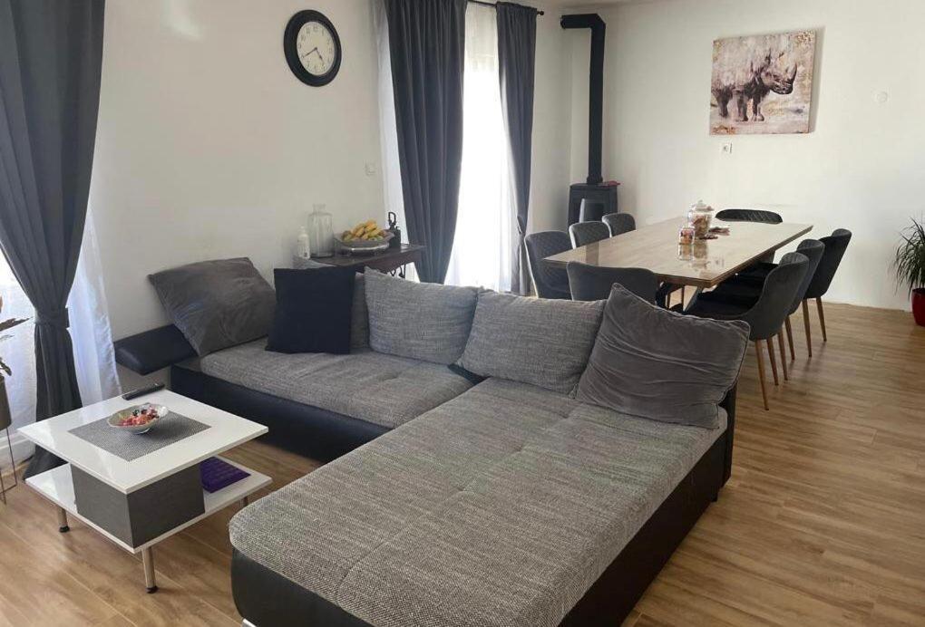 Apartments Martina Tisno Dış mekan fotoğraf