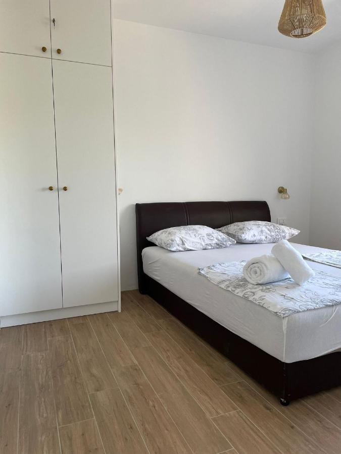 Apartments Martina Tisno Dış mekan fotoğraf